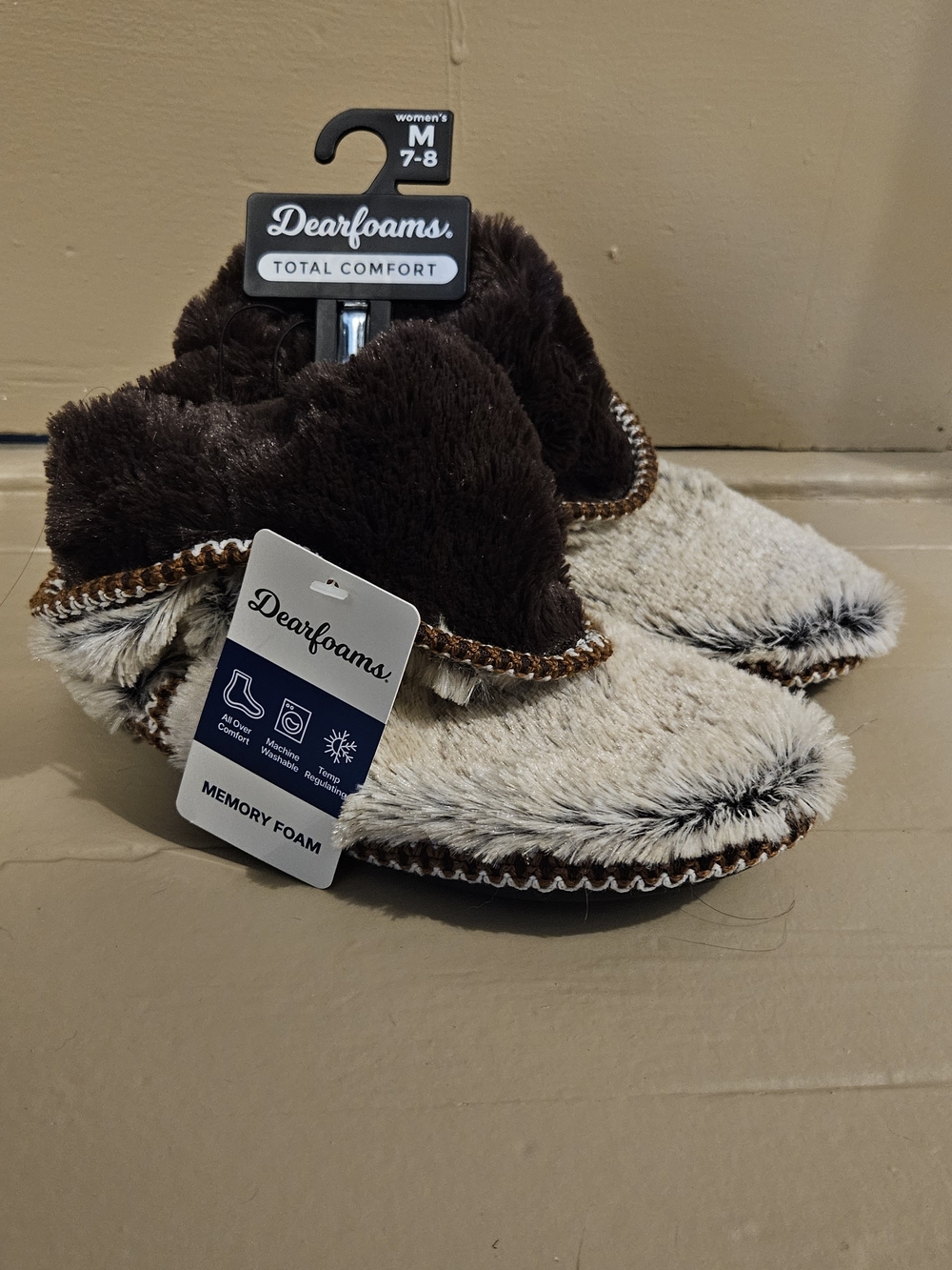 Dearfoams Women's Cream & Brown Faux-Fur Memory Foam Slipper Boots 7-8 NWT